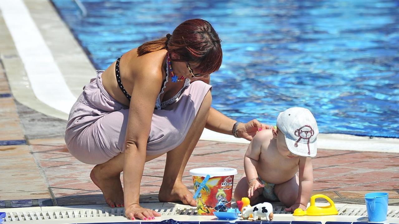 Noxinn Club Hotel Konaklı Esterno foto